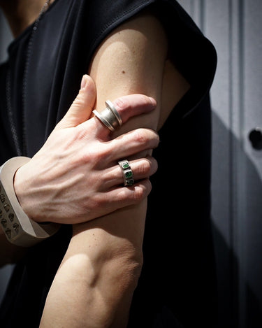 [PARTS OF FOUR]<br>Sistema Ring<br>-201-28 --DA+GAR-