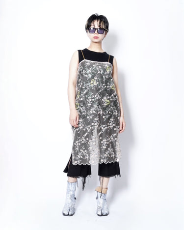 8.8(sat) 0:00 Launch<br>【ANTHEM A】<br>LAYERED EMBROIDERY CAMISOLE DRESS