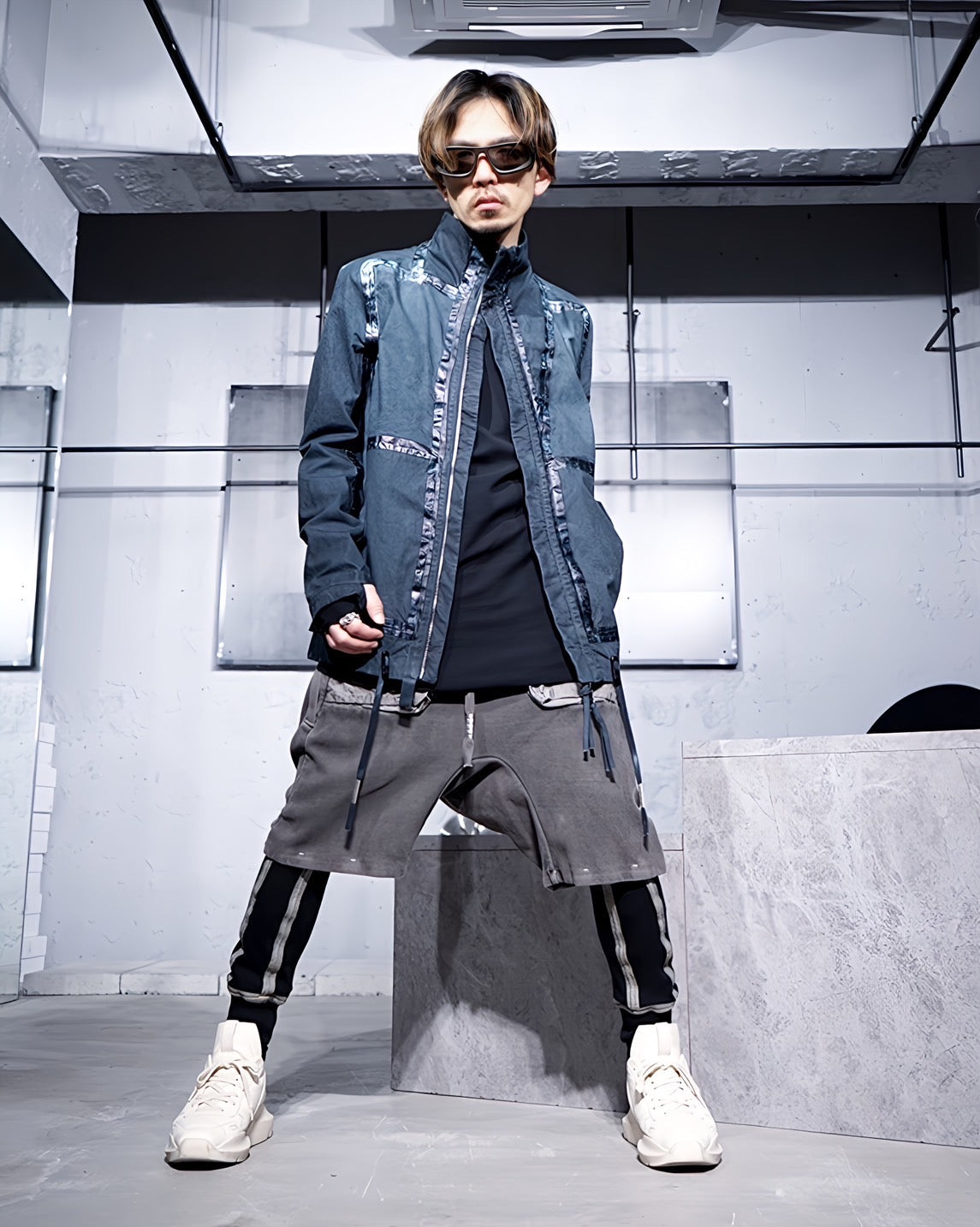 BORIS BIDJAN SABERI(ボリスビジャンサベリ) 
