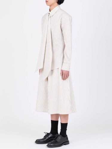 イベント期間限定(3月19日～3月22日まで)<br>26AW受注生産アイテム【VIVIANO MEN】<br>Detachable Ribbon Collar Striped Shirt