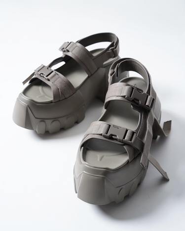 RICK OWENS(リックオウエンス)- MEGA TRACTOR SANDAL-LOO--Amanojak. RICK OWENS(リックオウエンス)- MEGA TRACTOR SANDAL-LOO--Amanojak.