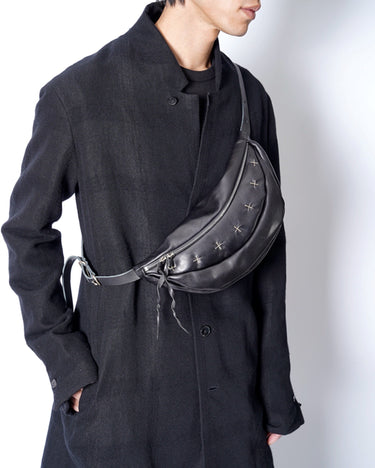 【m.a+】<br>MEDIUM SLICE BELT BAG