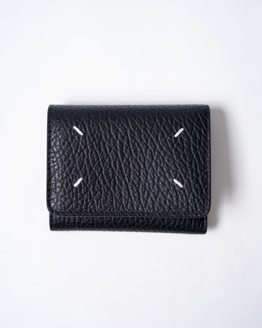 【Maison Margiela 11】<br>EMBOSSED LEATHER TRIFOLD WALLET