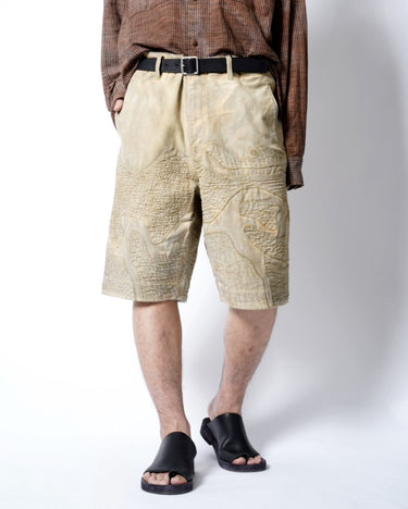 受注生産アイテム<br>期間限定受注受付中(7月31日～8月2日まで)<br>【kiminori morishita】<br>Brush-Dyed Camouflage Hand-Embroidered Shorts