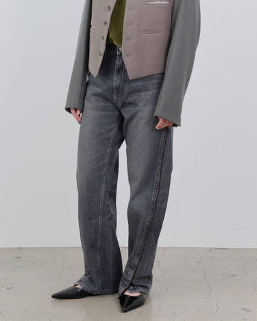 イベント期間限定アイテム<br>(9月19日～27日まで)<br>【ANTHEM A】<br>TWIST LINE WASHED STRAIGHT DENIM