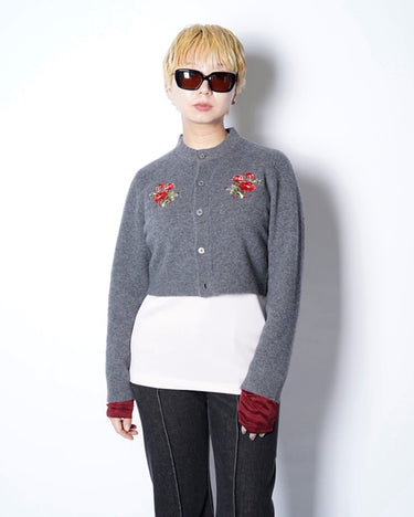【VIVIANO】<br>Rose Hand Broderie Polo Cardigan