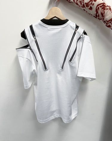 27SS予約受付中<br>【JUNYA WATANABE】<br>ZIP DETAIL TEE