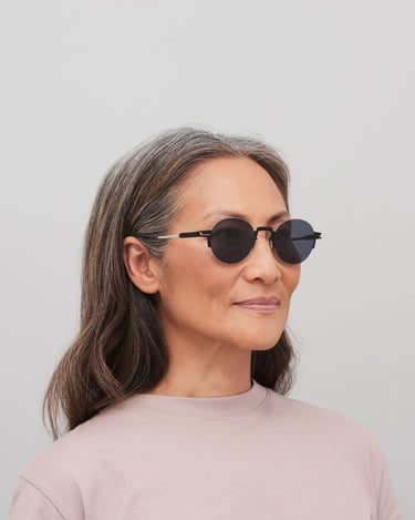 イベント期間限定受注アイテム<br>4.25(sat)～5.17(sun)<br>【MYKITA】<br>STUDIO15.2 (Black/Silver)
