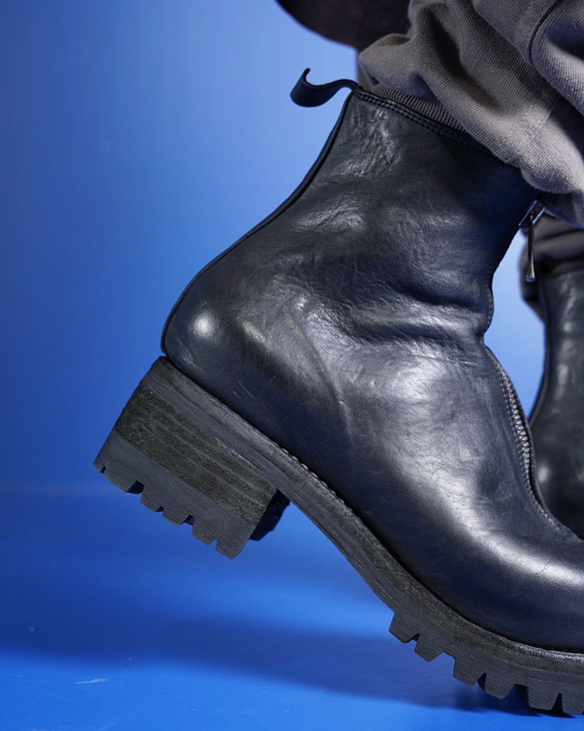 GUIDI サイドゴアアンクルブーツビブラムソール 水色 青 GUIDI