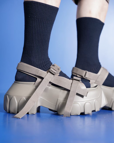RICK OWENS(リックオウエンス)- MEGA TRACTOR SANDAL-LOO--Amanojak. RICK OWENS(リックオウエンス)- MEGA TRACTOR SANDAL-LOO--Amanojak.