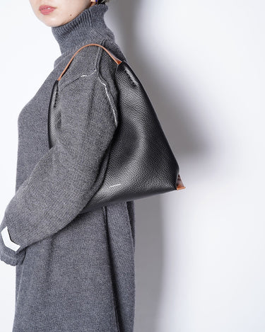 【Hender Scheme】<br>TRIANGLE BAG