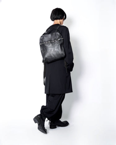 【GUIDI】<br>-SA03- SOFT HORSE FULL GRAIN FRONT ZIP BACKPACK