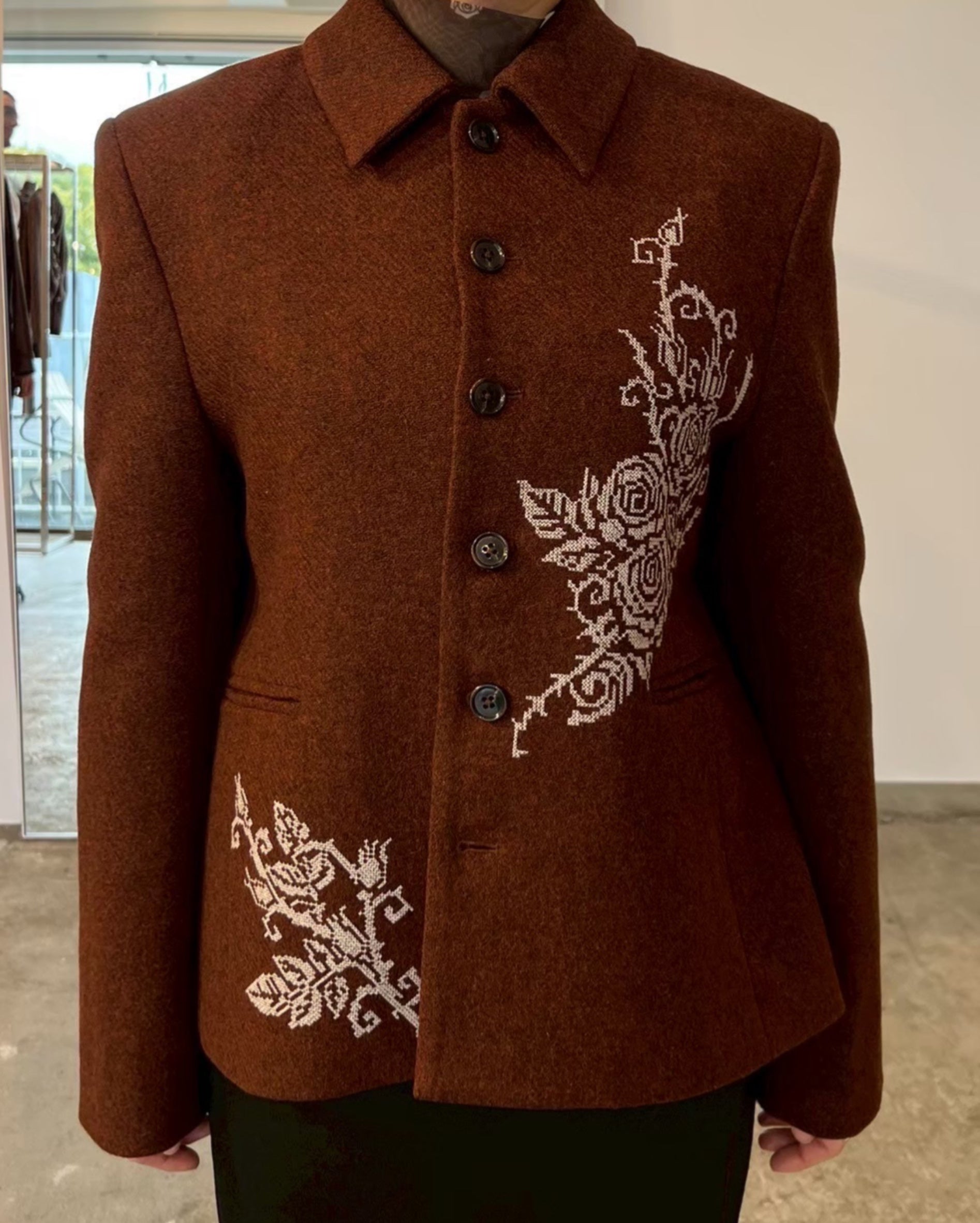 VIVIANO】Pli Creux Jacket -Rose Cross Stitch--Amanojak.