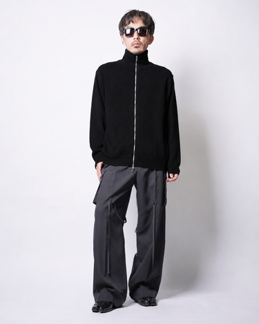 26AW予約受付中<br>【BATONER】<br>MIDDLE WEIGHT INNOCENT CASHMERE DRIVERS KNIT