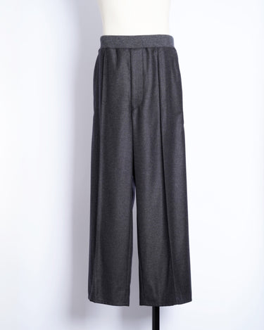 イベント期間限定アイテム<br>(10月10日～18日まで)<br>【OVERCOAT】<br>WIDE TROUSER WITH RIBBED WAISTBAND