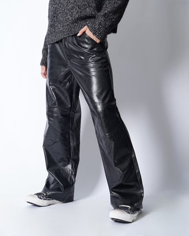 【ROLD SKOV】<br>TECH PANTS FAKE LEATHER