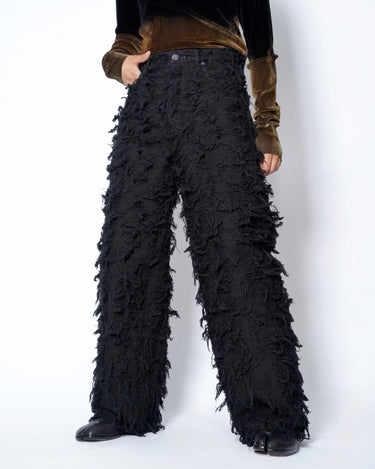 【TAAKK】<br>SHAGGY DENIM PANTS