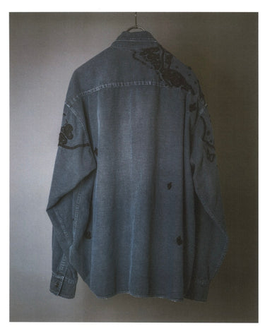 受注生産アイテム<br>期間限定受注受付中(7月31日～8月2日まで)<br>【kiminori morishita】<br>Cowboy Hand-Embroidered Dungaree Shirt