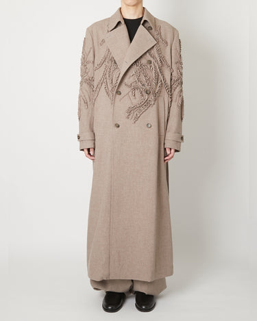 26AW予約受付中<br>【TAAKK】<br>SCULPTURAL EMBROIDERY LONG WOOL COAT