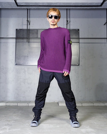 【STONE ISLAND】 <br>CONTRAST KNITTING FUNNEL NECK SWEATER