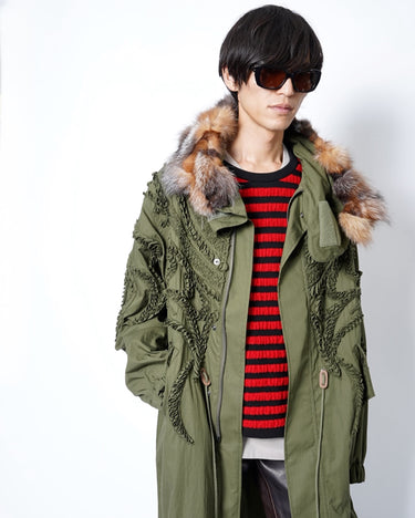 【TAAKK】<br>EMBROIDERY FISHTAIL PARKA