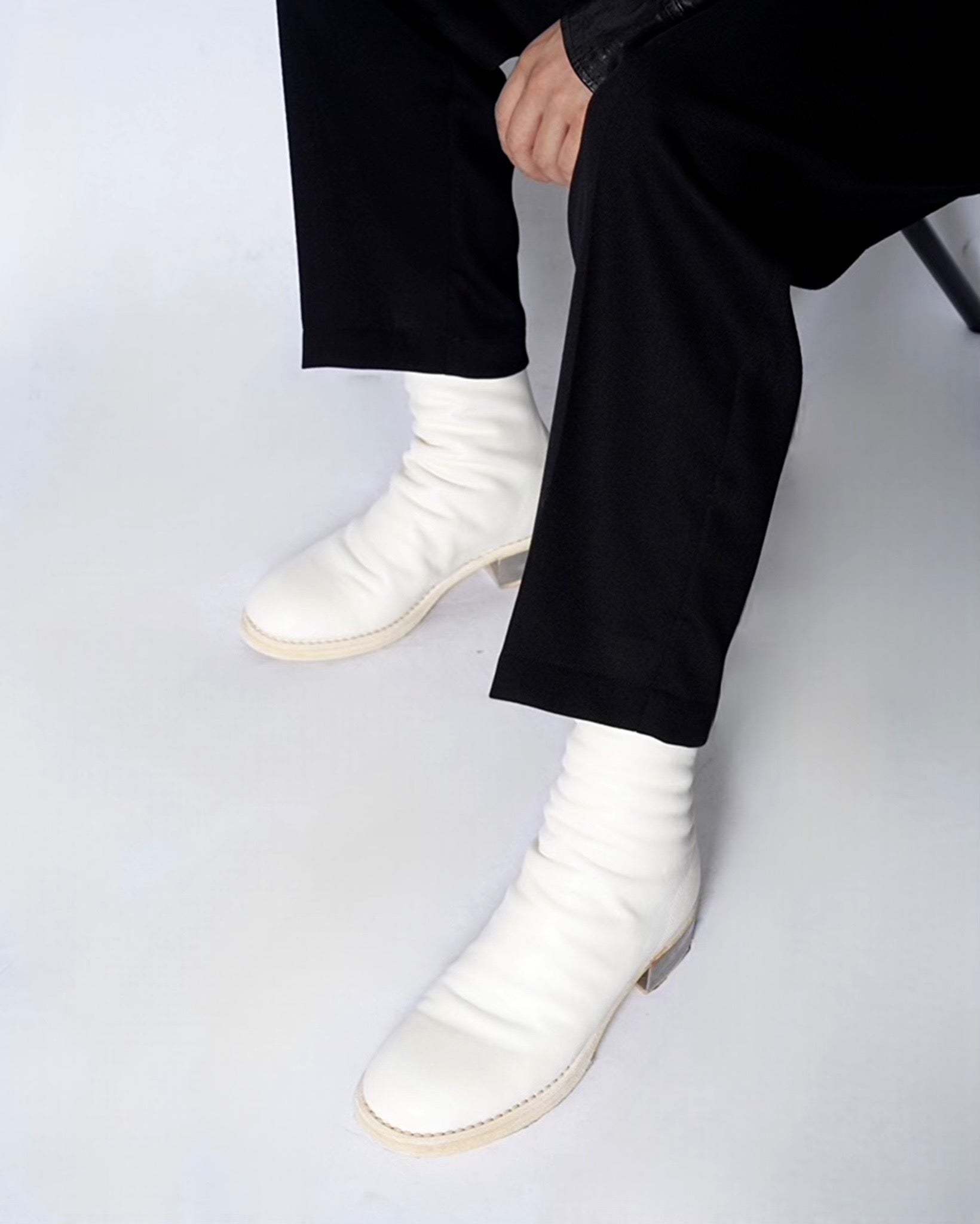 極美品　GUIDI 9082白色のレザーダービーブーツ GUIDI(グイディ) - -788ZI- HORSE FULL GRAIN BACK ZIP BOOTS with