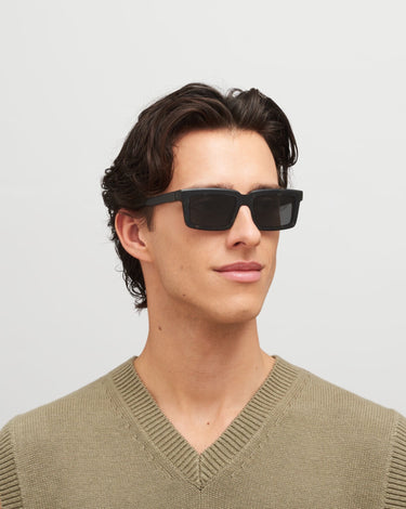 -Alate delivery- [Mykita]<br>Dakar