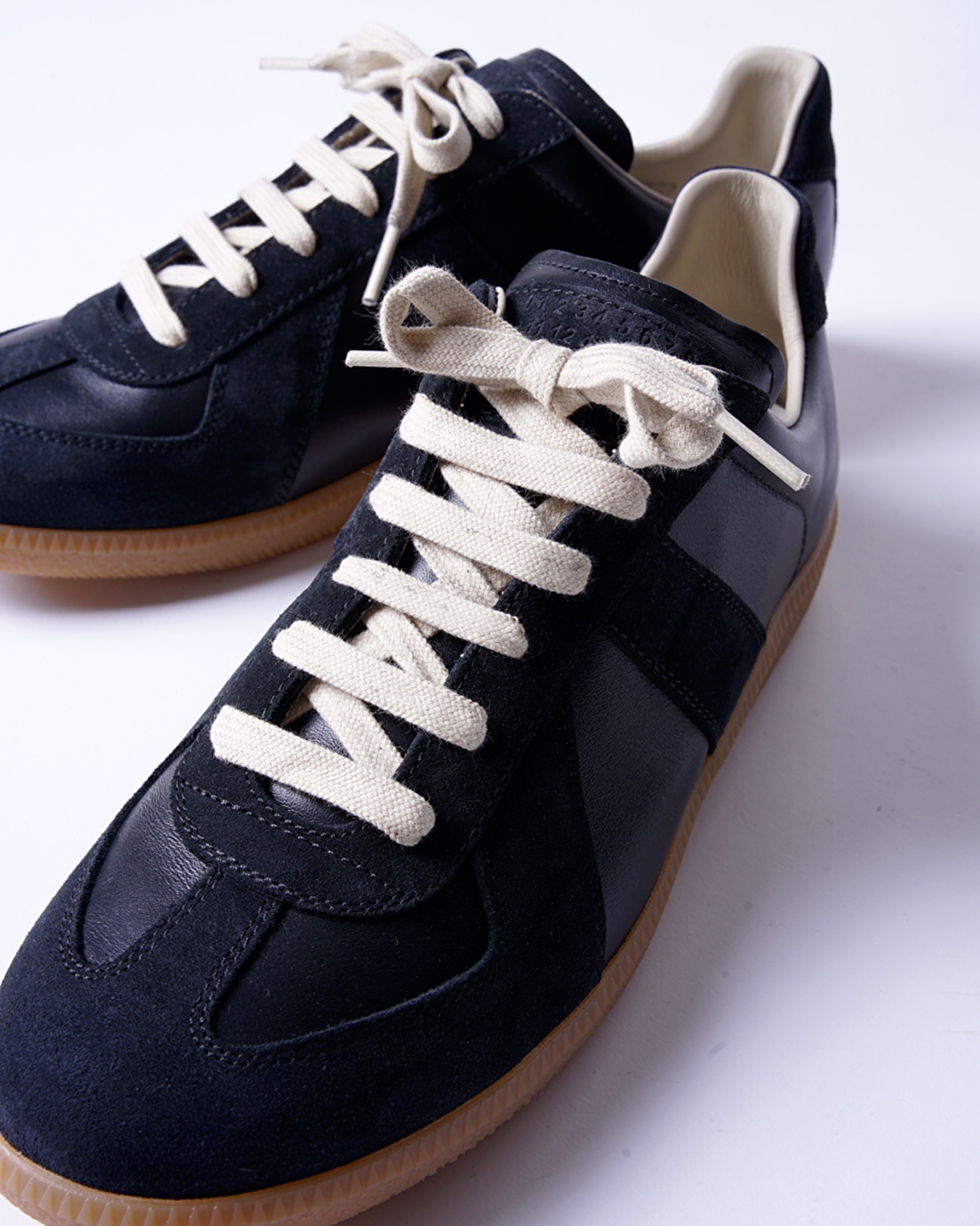 Maison Margiela(メゾンマルジェラ) -LEATHER GERMAN TRAINER-Amanojak. Maison Margiela(メゾンマルジェラ) -LEATHER GERMAN TRAINER-Amanojak.
