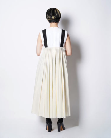 [Plan C]<br>Bicolor<br>Long Pleats Dress<br>-White/Ivory-