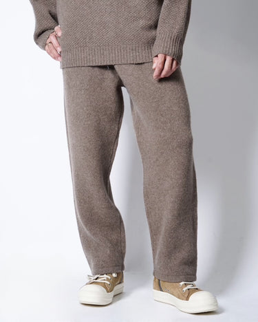 【walenode】<br>INNOCENT YAK CIRCULER KNITTING PANTS