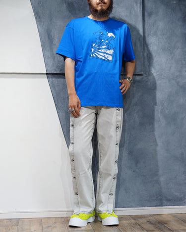 【RASSVET】<br>クラウンTシャツ