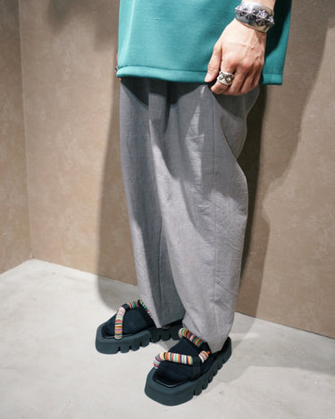 【Hender Scheme】<br>left to right<br>"curvaceous"<br>カマボコソール