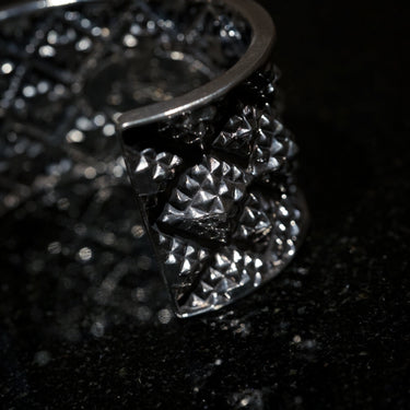 -Are you accepting orders-<br>[Natural Instinct]<br>"Element of Instinct 6" Bangle (Ni-B-06)