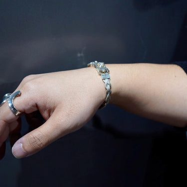 [Garden of Eden]<br>Narrow double buckle bracelet