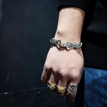 [Garden of Eden]<br>Wide double buckle bracelet