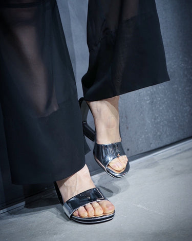 【UNITED NUDE】<br>MOBIUS HI