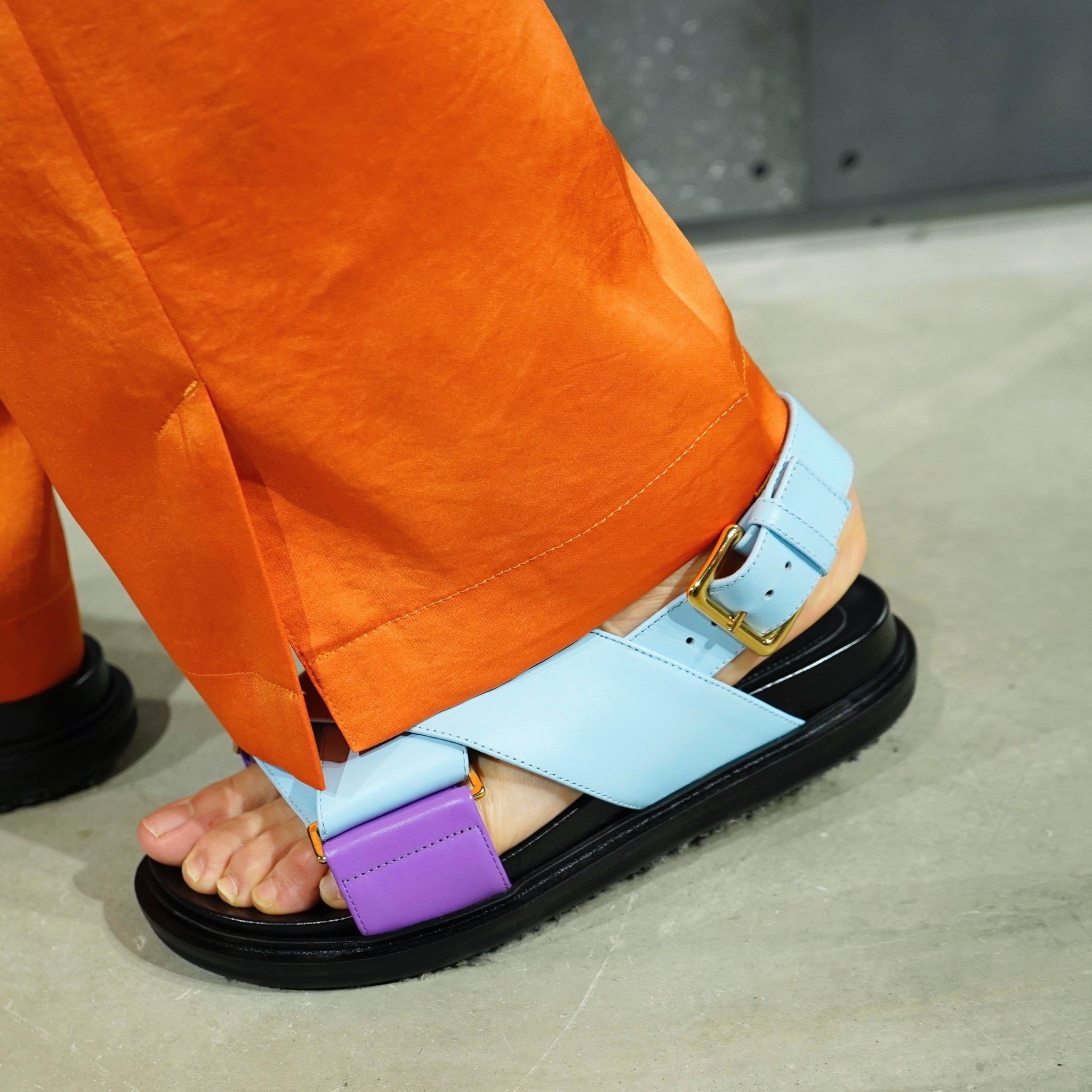 MARNI バイカラープラットフォームサンダル
